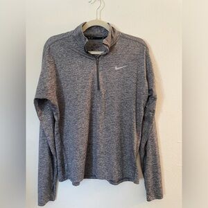 Nike dry fit athletic sweater / workout wear
